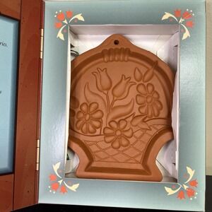 Fox Run Craftsmen BASKET OF FLOWERS Terra Cotta Cookie Mold Pottery Wall Decor